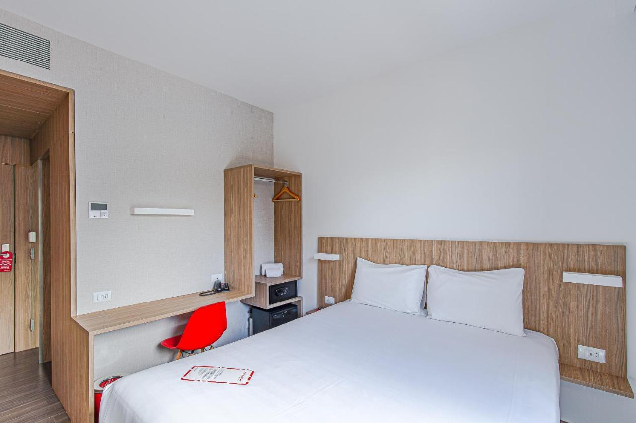 Hotel Moov Курітіба Екстер'єр фото