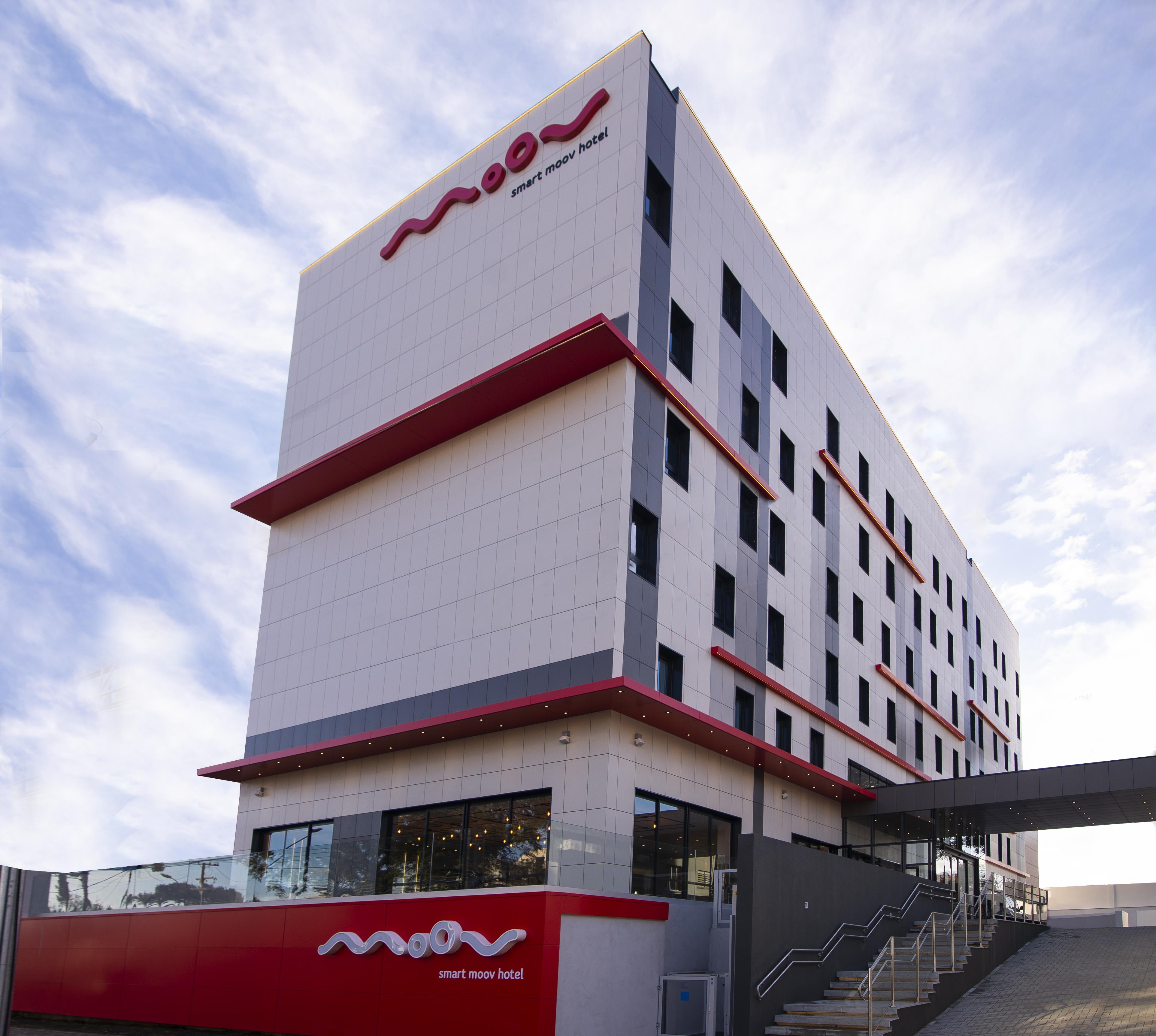 Hotel Moov Курітіба Екстер'єр фото